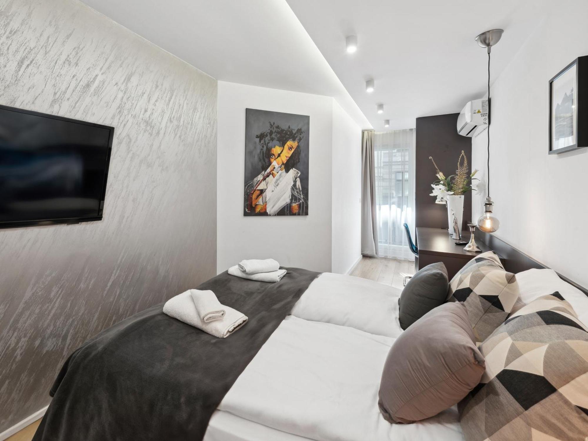 Sky9 Apartments District 6 Vienna Esterno foto